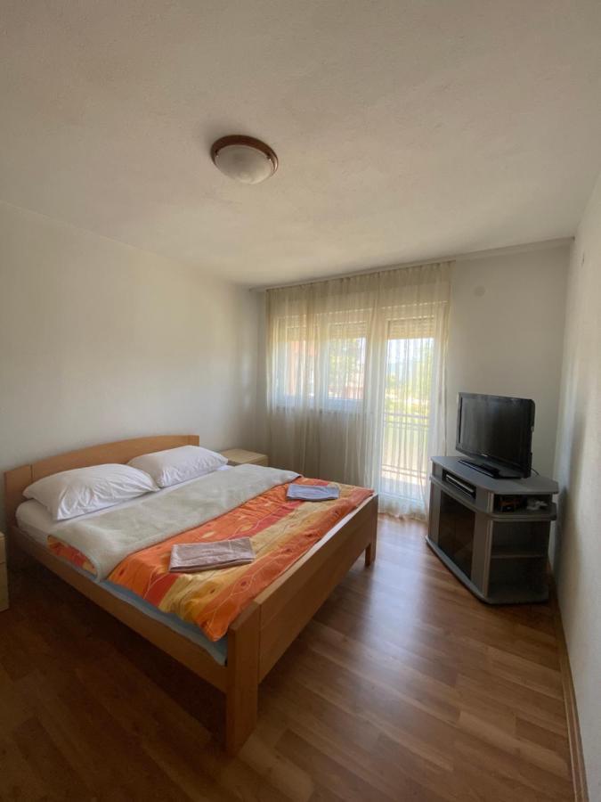 Apartman “Iva” Apartment Drvar Екстериор снимка